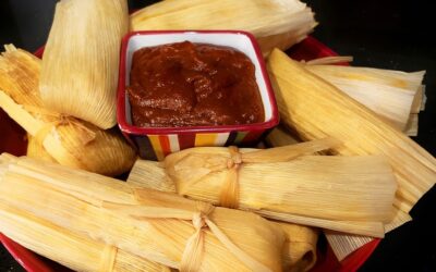 Tamales oaxaqueños de mole negro